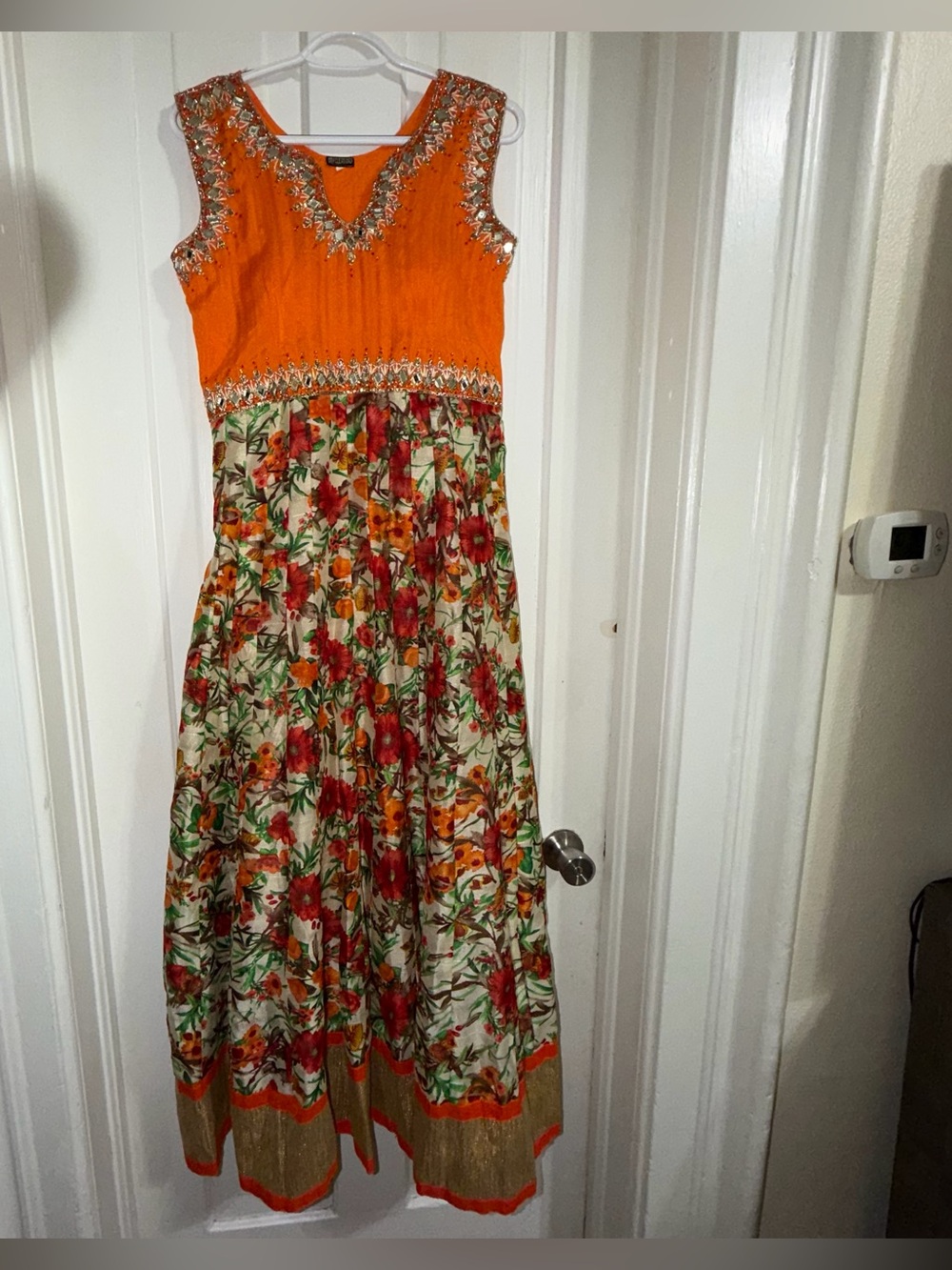 Women’s size 10 beaded dress Orange Floral Sleeveless Maxi Dress